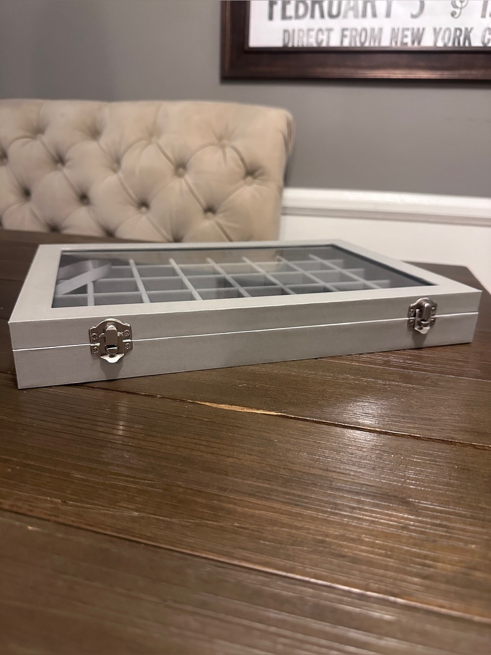 Velvet Jewelry Storage Organizer Box with Clear Glass Lid - Picture 7 of 8
